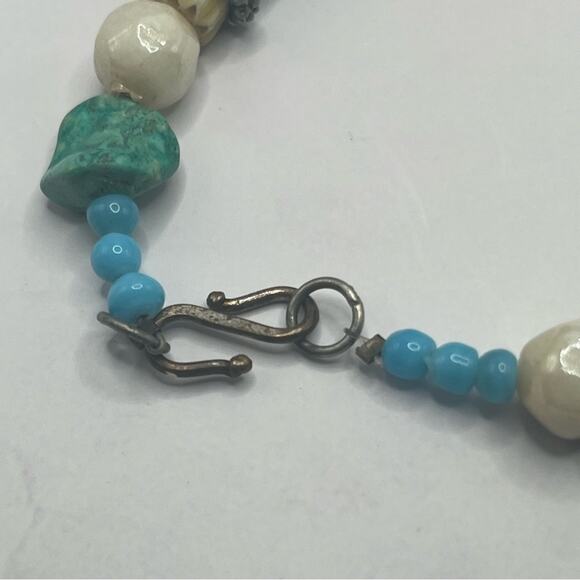 Set of natural stone and turquoise slave bracelets - Picture 9 of 10